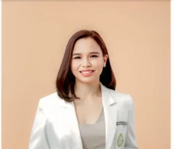 OB-GYN and Cordlife Mom Dr. Sigrid Barinaga